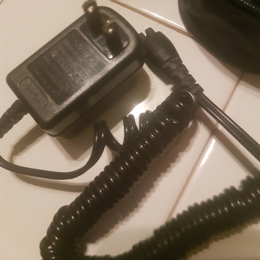 🧔🏻 Remington Electric Razor - Picture 9 of 10